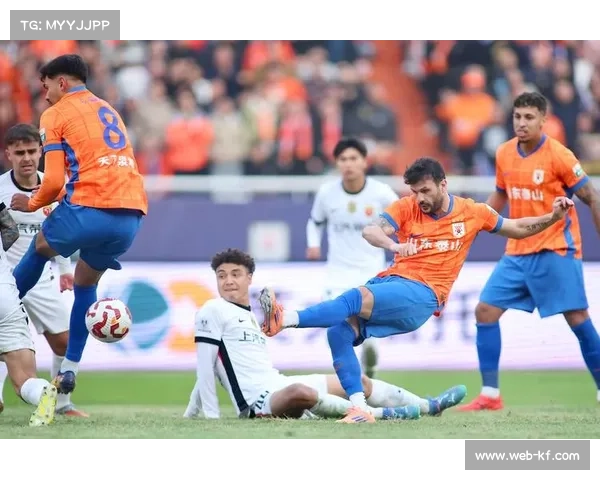 泽卡反越位助攻刘洋推射破门，泰山反超比分关键节点